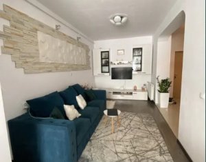 Vanzare apartament 2 camere in Floresti