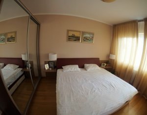 Apartament de 4 camere, 160 mp, priveliste deosebita, A. Muresanu!