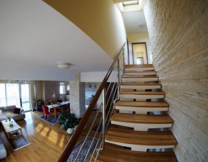 Apartament de 4 camere, 160 mp, priveliste deosebita, A. Muresanu!