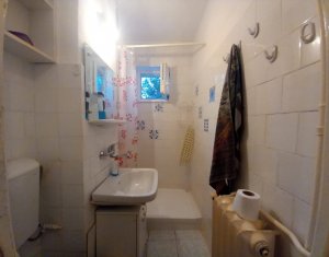 Apartament 4 camere 57mp, zona Minerva