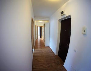 Apartament 2 camere cu terasa de 57 mp, zona Vivo!