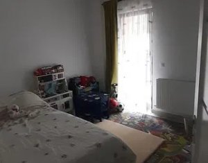 Vanzare apartament 3 camere finisat si mobilat modern, Floresti   