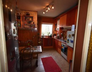 Apartament 4 camere, 2 bai, 80,25 mp, Marasti
