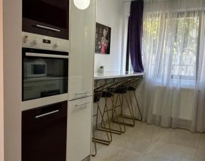 Apartament cu gradina privata