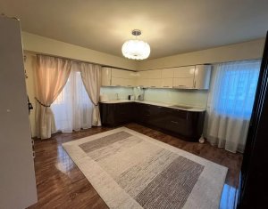 Vand apartament 3 camere in zona Pta Cipariu, zona centrala