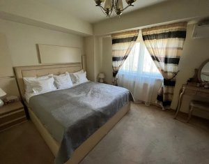 Vand apartament 3 camere in zona Pta Cipariu, zona centrala
