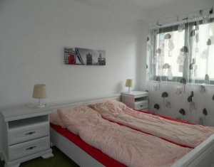 Appartement 3 chambres à vendre dans Cluj-napoca, zone Intre Lacuri