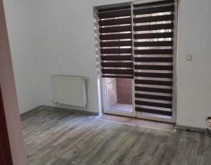 Apartament 3 camere, modern, curte comuna cu foisor, Sub Cetate, Floresti 