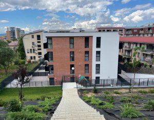 Apartament de lux 2 camere, bloc nou, zona Teatrului National, GRADINA 50 mp !! 