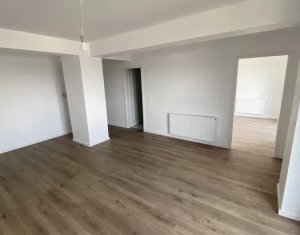 Apartament finisat, cu priveliste, Dambul Rotund