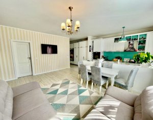 Vanzare apartament 3 camere in Floresti