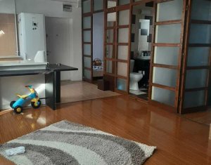 Apartament 3 camere cartier Buna Ziua
