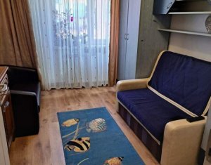 Appartement 3 chambres à vendre dans Cluj-napoca, zone Intre Lacuri