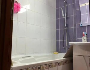 Vanzare apartament 3 camere, decomandat, 66 mp+balcon, Marasti