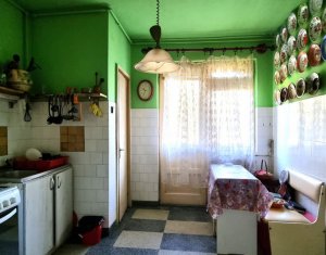 Apartament la etaj intermediar, confort sporit, strada Buzau