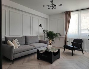 Investitie! Apartament cu 2 camere decomandate, la cheie, Zona Parcul Central