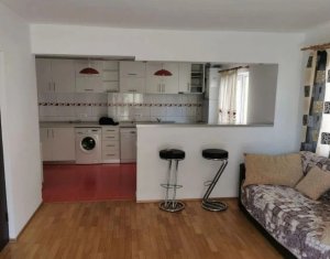 Apartment 4 rooms for sale in Baciu