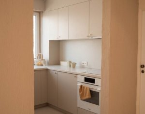 Apartament cu 3 camere, finisat si mobilat ultramodern, zona Donath Park