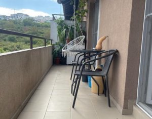 Vanzare apartament 4 camere cu scara interioara, zona BMW Floresti 
