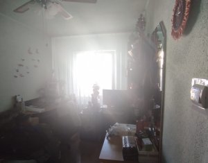 De vânzare apartament 3 camere, Mănăștur zona Parâng, 2 parcări