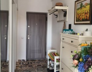 Apartament ultrafinisat, 3 camere, etaj intermediar, constructie noua