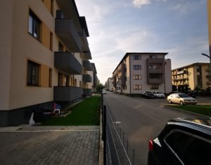 Apartament cu 3 camere  , 63.2 mp la parter , in bloc nou, strada Porii 