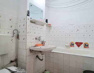 Apartament cu 3 camere decomandate, Ion Mester