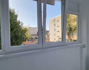 Apartament ultrafinisat, etaj intermediar, Marasti