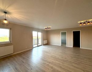 Apartament de vanzare, 3 camere, finisat, zona Gheorgheni