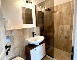 Apartament de vanzare, 3 camere, finisat, zona Gheorgheni