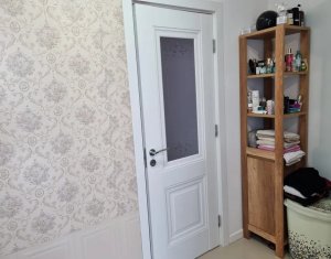 Apartament 2 camere, parcare si boxa, Borhanci, zona centrala, bloc tip vila