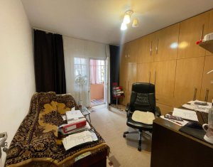 Appartement 3 chambres à vendre dans Floresti