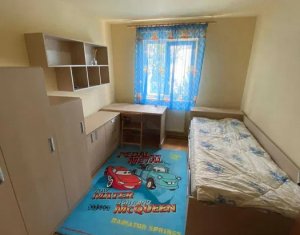 Apartament 4 camere decomandate, 80 mp, etaj intermediar, Casa Piratilor