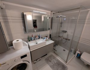 Oportunitate Unică: Cabinet Medical și Apartamente în Centrul Clujului
