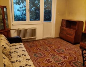 Apartament de vanzare, 4 camere, decomandat, etaj intermediar, Gheorgheni