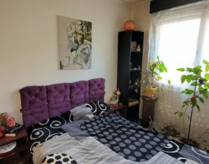 Apartment 4 rooms for sale in Cluj-napoca, zone Manastur