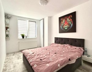 Vanzare apartament 3 camere, zona Oasului, Iris