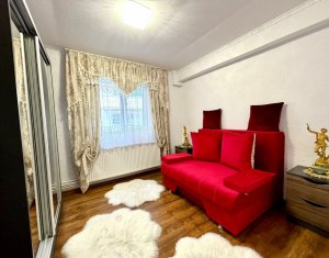 Apartment 3 rooms for sale in Baciu