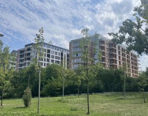 Apartament cu nisa de dormit, Sopor cu balcon si parcare 