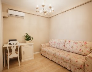 Apartament in bloc nou ultrafinisat, cu priveliste catre oras