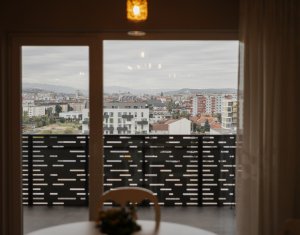 Apartament in bloc nou ultrafinisat, cu priveliste catre oras