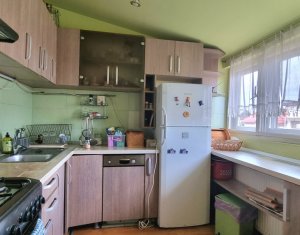 Apartament in vila, cu parcare si curte comuna, Andrei Muresanu