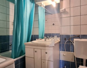 Apartament in vila, cu parcare si curte comuna, Andrei Muresanu