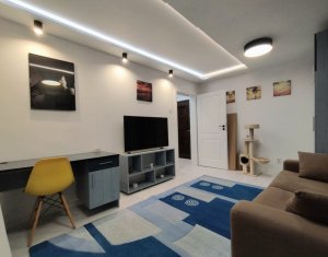 Garsoniera ultrafinisata, in bloc de apartamente