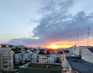 Garsoniera ultrafinisata, in bloc de apartamente