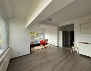 Appartement 5 chambres à vendre dans Cluj-napoca, zone Grigorescu