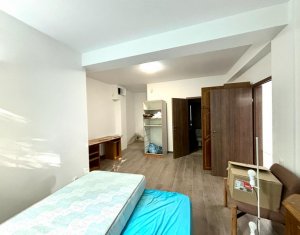 Appartement 5 chambres à vendre dans Cluj-napoca, zone Grigorescu