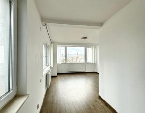 Appartement 5 chambres à vendre dans Cluj-napoca, zone Grigorescu