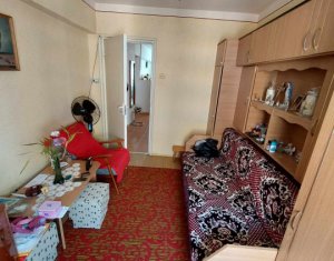 3 camere decomandate, 2 bai, balcon, zona Flora, Manastur