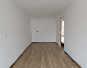 Apartament, 2 camere , Mansarda 55mp + 20mp Pod , zona G . BACOVIA 